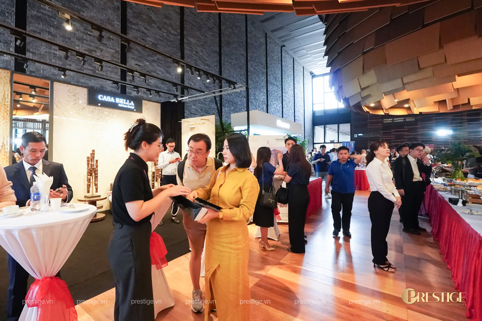 Prestige Tại Sự Kiên Mở Bán The Regency