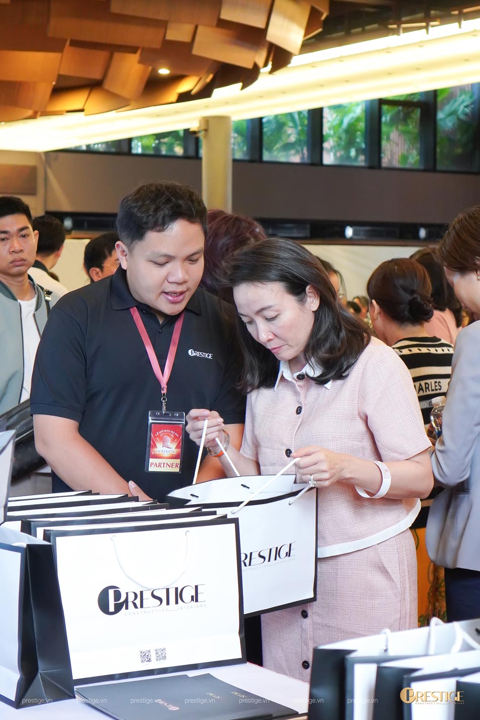 Prestige Tại Sự Kiên Mở Bán The Regency