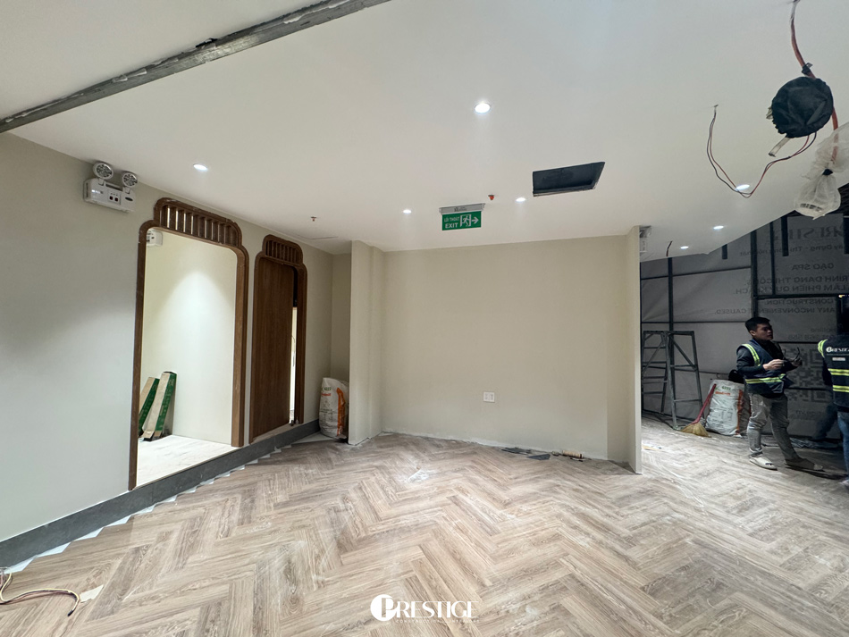 Thi Cong Noi That Gian Hang Thuong Mai Tai San Bay Cam Ranh Cua Gao Spa